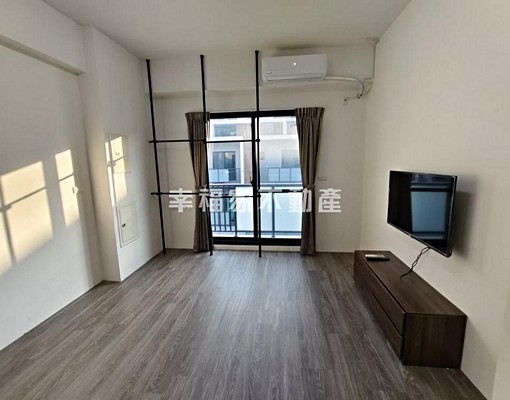 ★奐蝶陪您租房趣★歸仁｜陽光城四年雙車透天 - Image 6