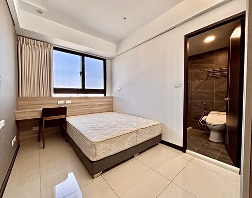 ❤️東區✨漂亮大三房+平車✨傢俱家電全配✨可租補 - Image 7