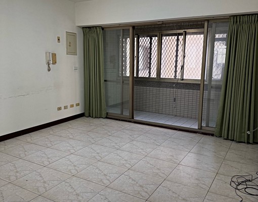 可租補4房2廳2衛💛新光大遠百💛捷運市政府站旁平面車 - Image 11