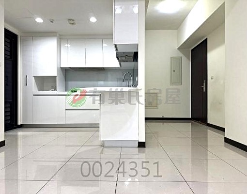 ✨馥樂✨家樂福商圈,商家林立3房2衛含平車 - Image 5