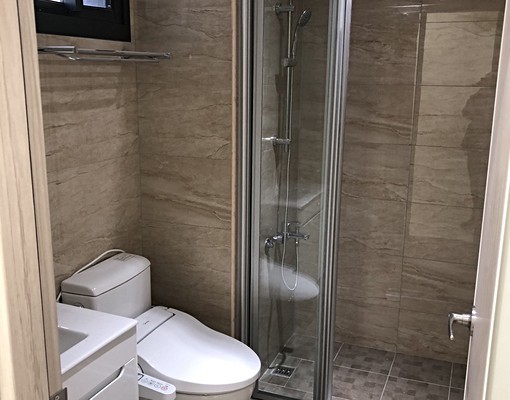 近塗城商圈,全新三房平車,全新日立冷暖氣,陽台可看美風景。 - Image 6