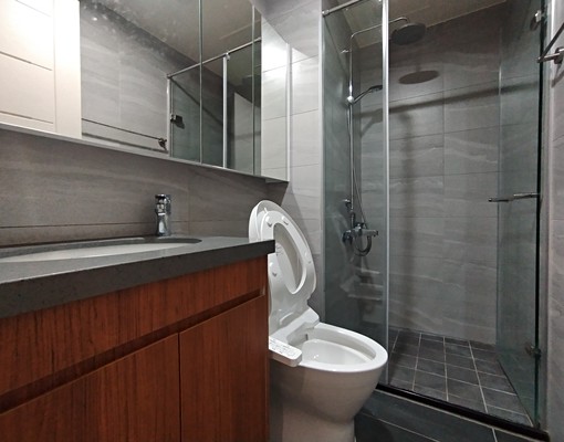 阿華~青埔高鐵A18宜誠世界極優質套房可租補 - Image 5