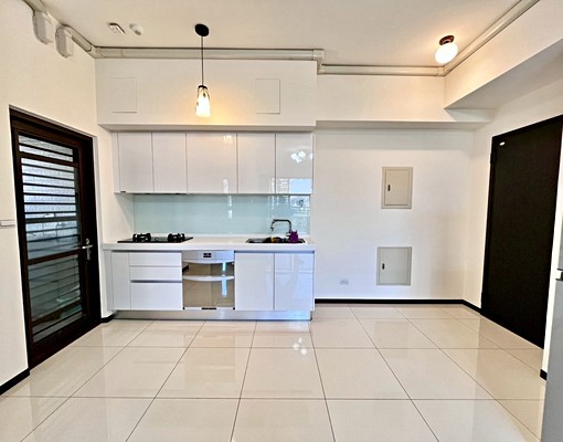 簡配可租補!含平車、管理費!寵可談!昂峰謙若樹視野兩房平車 - Image 5