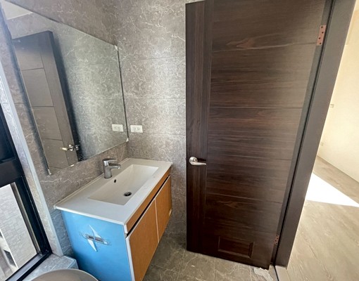 首綻❣2+1房/全新大樓/包裹垃圾代收/台水電/採光通風 - Image 15