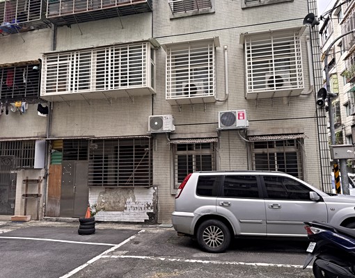 錦和運動公園/連城台貿新城一樓/車位可抽 - Image 15