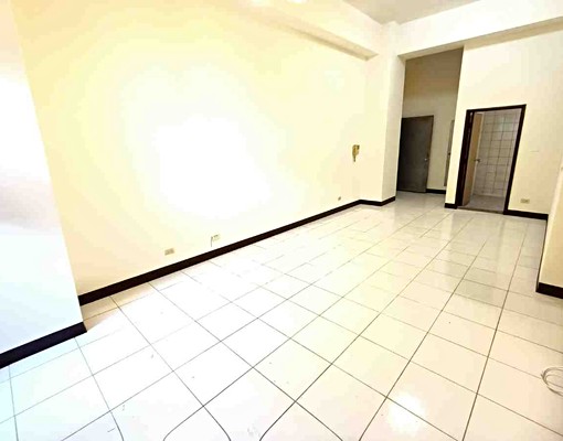 市區樹林頭大全聯大魯閣68道路~優質三房屋況優附家電~含車位 - Image 2