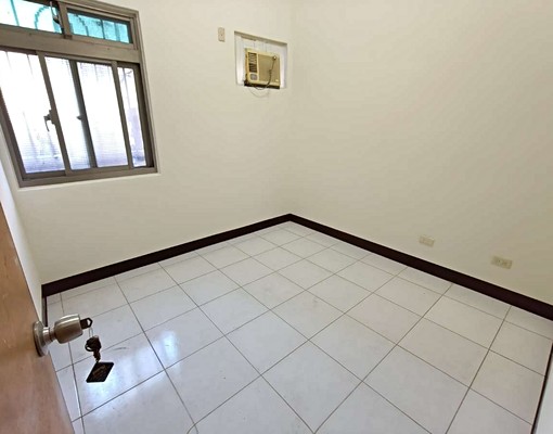 市區樹林頭大全聯大魯閣68道路~優質三房屋況優附家電~含車位 - Image 4