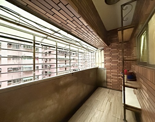 免仲介費*可租金補貼!室內大坪數五房設計適合家庭入住 - Image 14