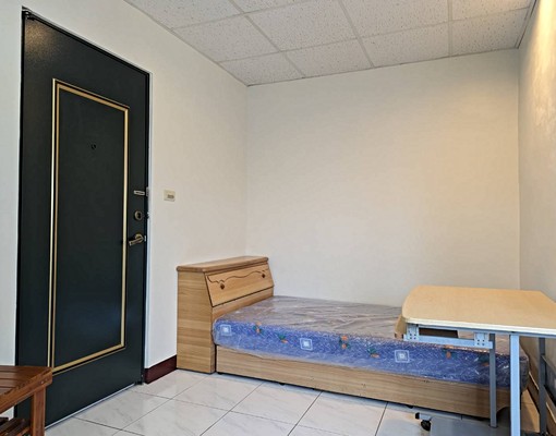 優質套房對外窗,採光通風好,生活交通機能佳★★★ - Image 1