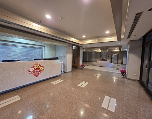 優質便利中和景安站~美麗景安~高視野18樓 - Image 13