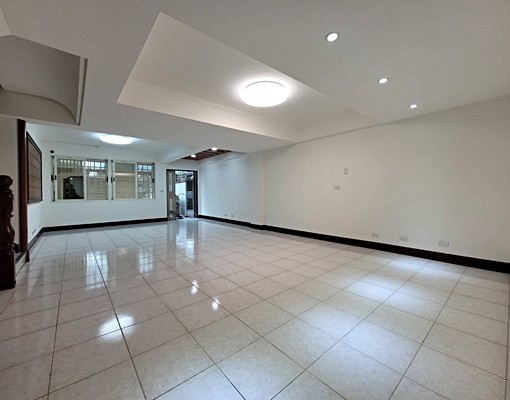 💖林口長庚🏡住辦1+2樓~大庭院~🚗好停車~可租補 - Image 2