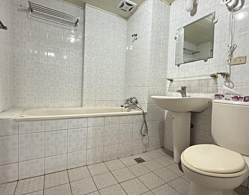 無敵大露臺~超強學區首選! - Image 10