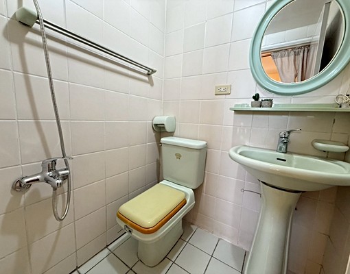 【吉屋租賃】釋出大空間溫馨華夏★家具電全配★台水電子母車 - Image 4