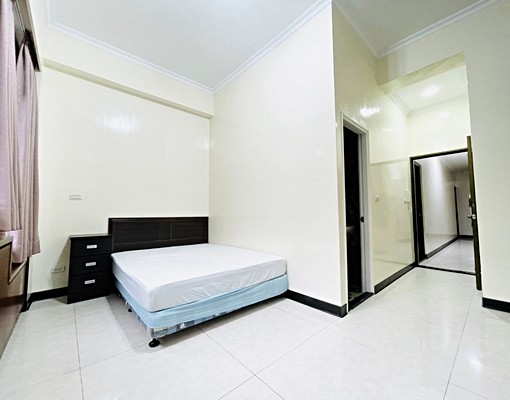 板橋站/全新裝潢/獨立洗衣機/電梯套房 - Image 2