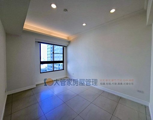 租屋況極新.附家電具.平車位 - Image 9