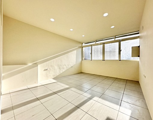 你沒看錯💖整棟可住可店可營登報稅門前車 - Image 14