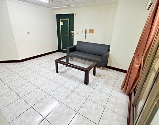 皇龍第一園大三房兩廳公園南路前棟 - Image 3