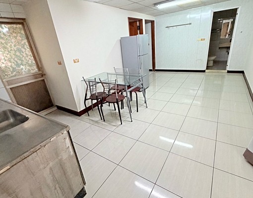 皇龍第一園大三房兩廳公園南路前棟 - Image 2