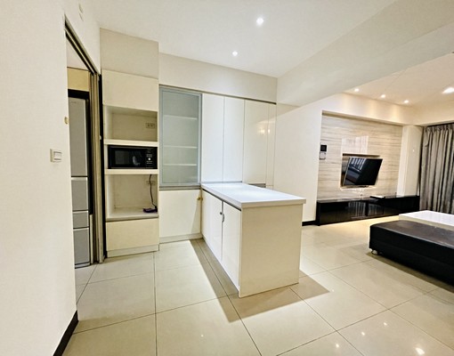 大里市中心三房含車位漂亮寬敞大客廳生活機能佳 - Image 6