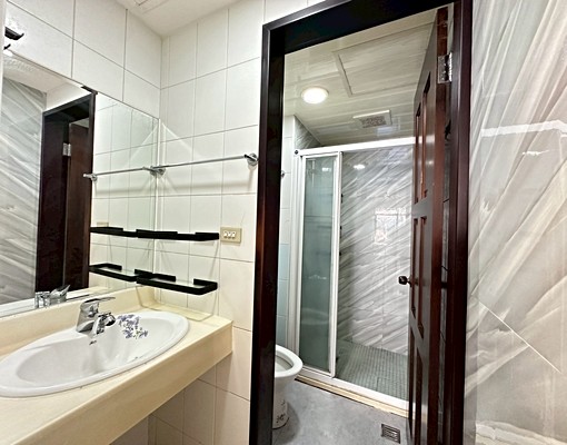 嘉暘/免仲/可補助/龍安商圈美裝潢2+1房含汽車位 - Image 7