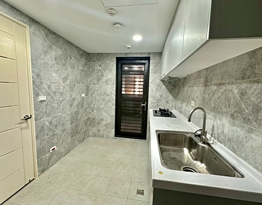 找五泰最安心思思~G17好宅!乾淨舒適~4房2廳2衛浴帶車位 - Image 5