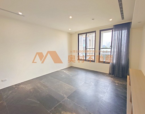 華山藝文特區靜巷管理純住●光線絕佳租金含車位 - Image 12