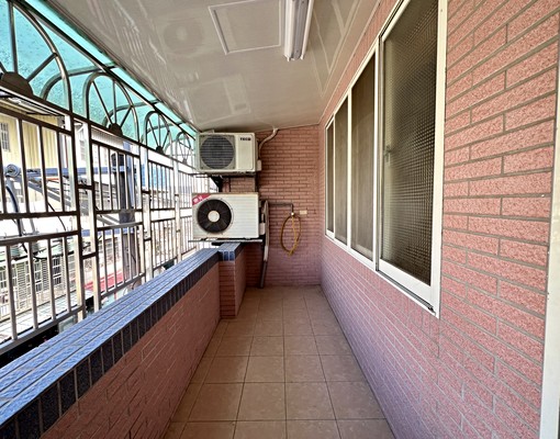 租忠貞市場透天可租補 - Image 9