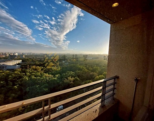 高質感社區.歡迎鑑賞✔️百萬裝潢戶.無限棟距✔️雙平面車位 - Image 9