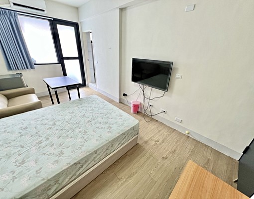 近新光遠百🔥可寵🔥陽台獨洗🔥大間採光佳🔥衛浴開窗🔥 - Image 2