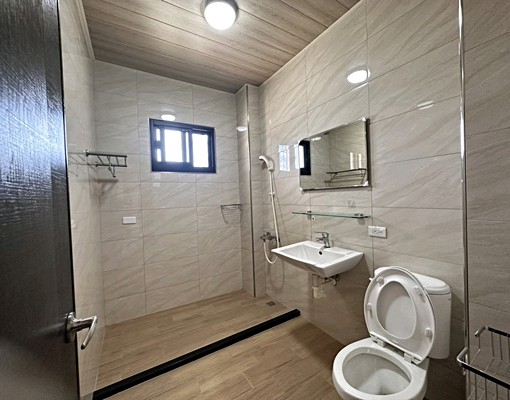 地點超級好超大獨立陽台套房 - Image 2