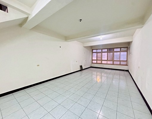 銓力租🔥桃園市政府獨棟透天,每層30坪歡迎各業 - Image 5