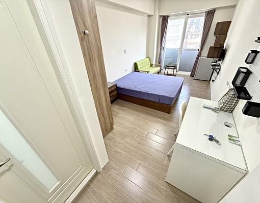 水湳秒殺💛可雙租補💛電梯大空間💛陽台沙發採光佳💛 - Image 1