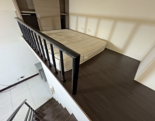 北商套房-獨陽台洗衣機-採光佳- - Image 13