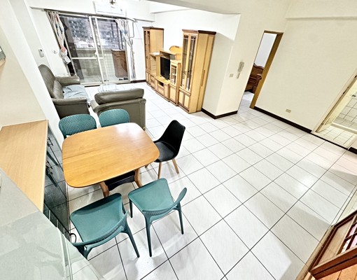 可租補✨工學大坪數三房✅汽車位✨屋況免整理✨合租最愛✨超扯價 - Image 3