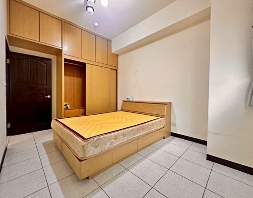 學區旁~附車位/冷氣/傢俱/家電 - Image 13