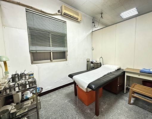 📢頭家緊唻寬麥:三和國中捷運旁鄰馬路大店面👍 - Image 9