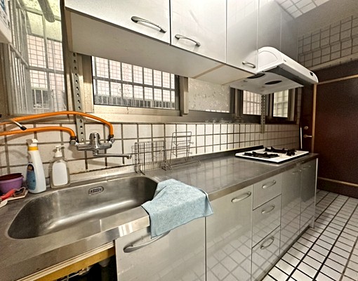 803市場旁~4房~附5台冷氣/傢俱/家電 - Image 5