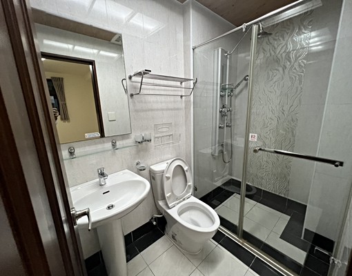 君邑富疆三房車 - Image 7