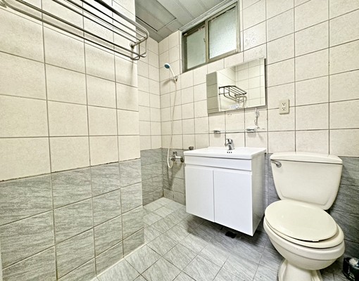 下樓即一中✨溫馨美二房✨台水電✨可乖寵✔️可雙租補唷 - Image 8