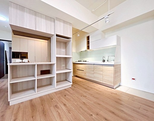 太原軍功東山💖可寵雙租補超美系統精裝三房💖浴缸 - Image 15