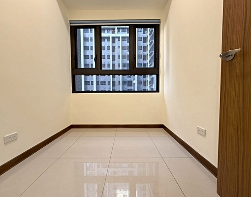 程蕉我是承辦🍌遠雄幸福成全新完工可租補含管含家具直接入住 - Image 12