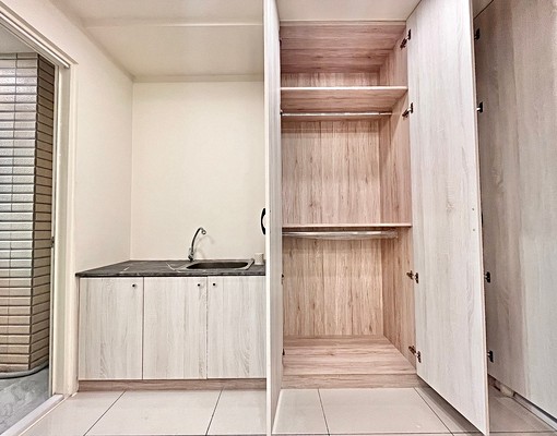 近水湳商圈🔥可貓🔥可租補🔥陽台獨洗🔥衛浴開窗🔥超讚 - Image 5