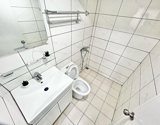 近美術館🔥可寵物✨陽台獨洗曬✨雙租補✨便宜大空間✨採光好 - Image 7