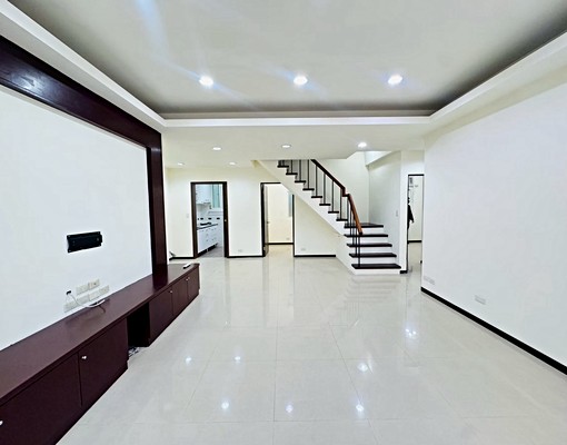 信義區象山靜巷便利三房 - Image 3