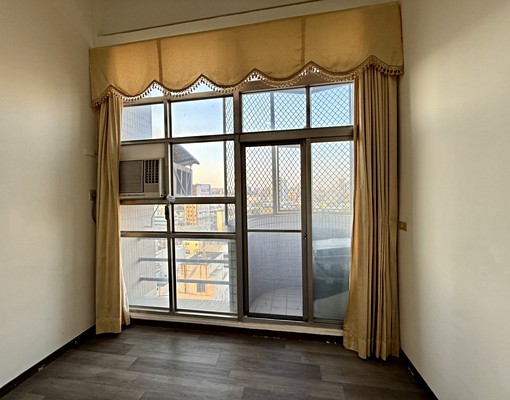 高雄車站|新樓中樓|平車美套房-含管理費 - Image 6