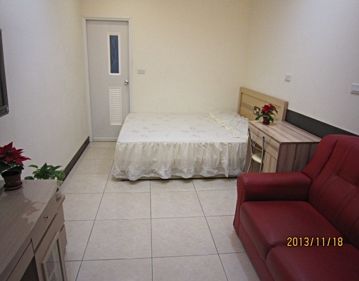 短租可.RO飲水機.獨享120M光纖.專人倒垃圾.陽台洗衣機 - Image 1