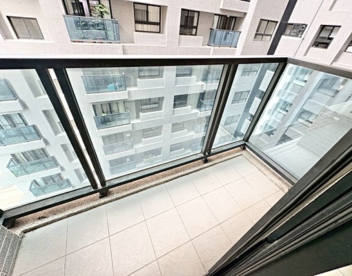 太原軍功小學東山商圈💖可寵租補戶籍超美三房💖浴缸 - Image 5