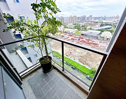 僑忠國小潭子國中潭秀國中💫可租補家具全配💫超美3房 - Image 4