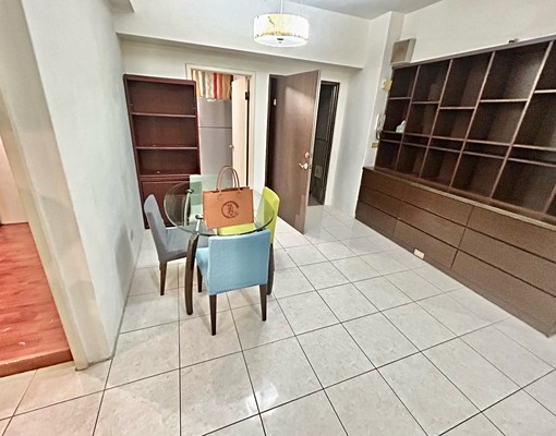 可租補戶籍🔥傢俱近全配✅市場超低價✨華麗工業風💯 - Image 4