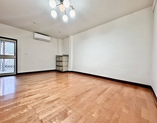 華麗工業風🔥傢俱簡配✅市場低價✨含汽車位💯 - Image 4